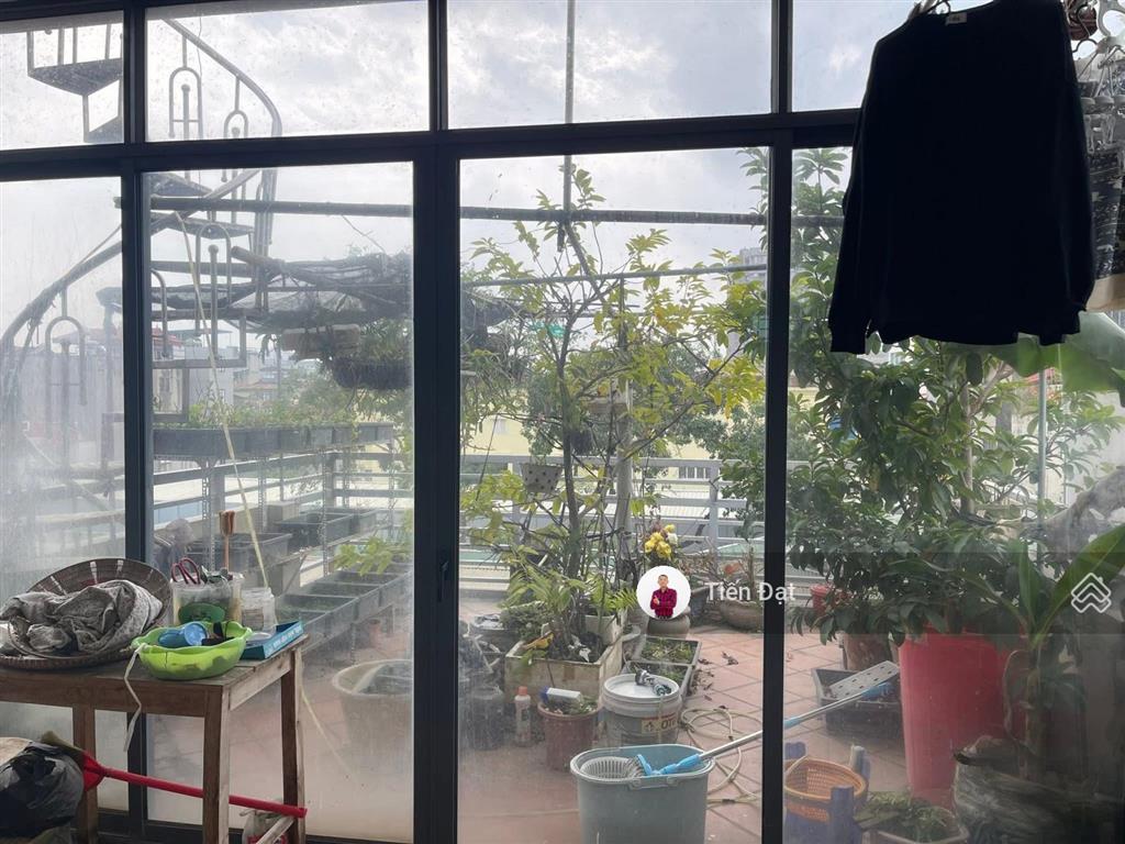 Bán nhà tôn đức thắng, ngõ thịnh hào, mặt ngõ rộng, cách 20m ra ô tô 58m2, 5 tầng giá 15,2 tỷ