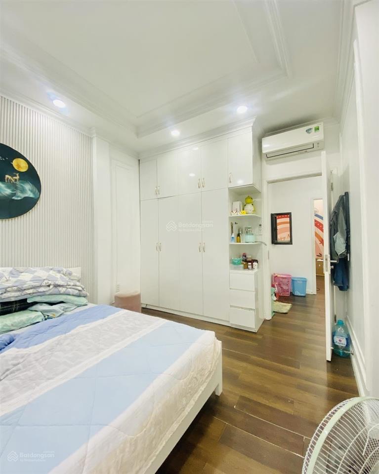 Bán nhà 2 tầng đẹp thiết kế hiện đại, sang trọng, trần xuân soạn, tân hưng, quận 7