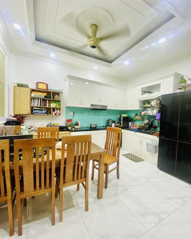 Bán nhà 2 tầng đẹp thiết kế hiện đại, sang trọng, trần xuân soạn, tân hưng, quận 7