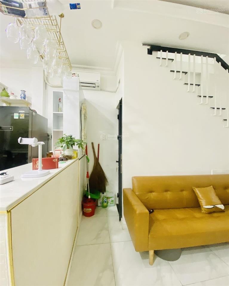 Bán nhà 2 tầng đẹp thiết kế hiện đại, sang trọng, trần xuân soạn, tân hưng, quận 7