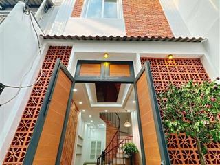 Nhà đẹp 4 tầng 5 pn  39,3 m²  đường khánh hội hiếm bán. chỉ 6,35 tỷ