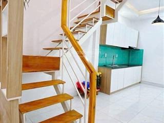 Chỉ 4,7 tỷ  sổ 40,3 m2  đất dân cư  ngay khánh hội  nhà đẹp 2pn 2wc