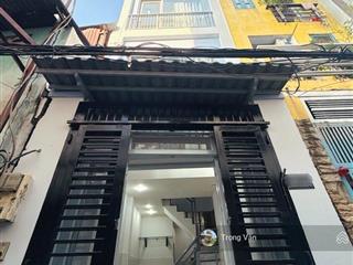 Hẻm 3m gần mặt tiền vĩnh khánh  nhà 5 tầng btct hc đủ. chỉ 4,9 tỷ