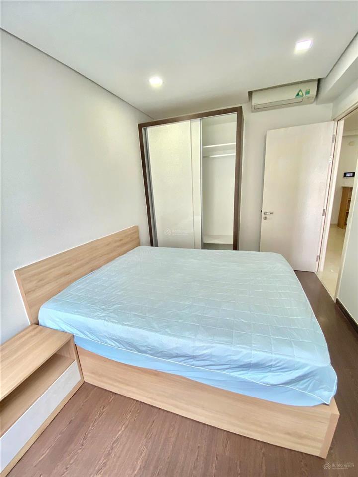 Bán căn hộ đt lớn 89m2 có 2pn+2wc. tại vista verde. nhà full nội thất siêu đẹp. giá bán 8tỷ5