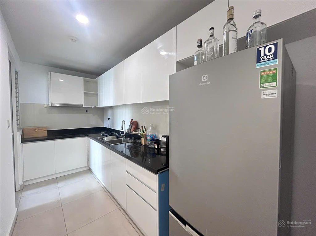 Bán căn hộ vista verde 2pn 89m full nội thất, giá 8.2 tỷ bao thuế phí, nhà trống sẵn