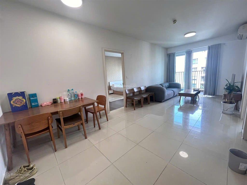 Bán căn hộ vista verde 2pn 89m full nội thất, giá 8.2 tỷ bao thuế phí, nhà trống sẵn