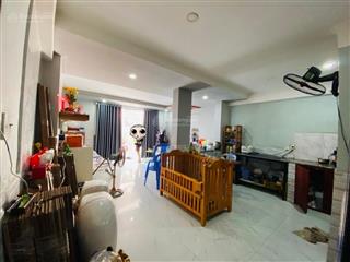 Nhà lô góc, nở hậu, không lg qh  cách mạng tháng tám  4.6/7.7x10.5m (52.2m2), 2 tầng  nhích 6 tỷ