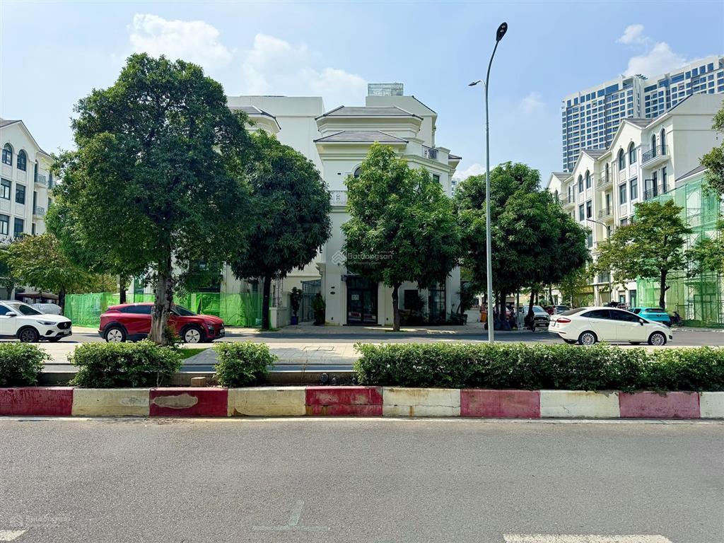 [1 căn duy nhất] boutique villas 240m2 mặt tiền cv ánh sáng chào bán 85 tỷ. xuân bao 0901 382 ***