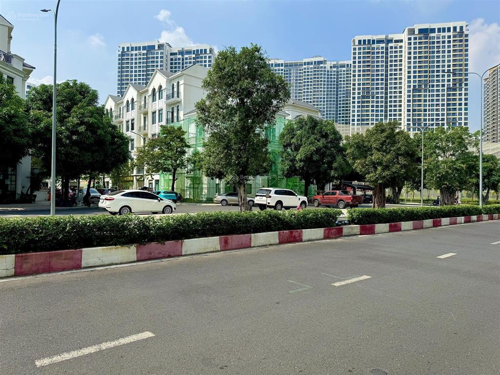 [1 căn duy nhất] boutique villas 240m2 mặt tiền cv ánh sáng chào bán 85 tỷ. xuân bao 0901 382 ***