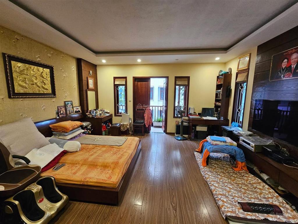 Bán nhà liền kề tw đảng trịnh văn bô 61m2 phân lô ôtô chạy vòng quanh, kinh doanh, giá 18.5 tỷ