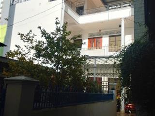 Bán nhà 2 tầng 4 phòng ngủ hẻm biệt thự, lộc thọ, nha trang cách biển 200m. dt 92m2 giá bán 12 tỷ