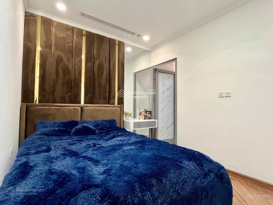 Chủ bán chcc oriental plaza 685 âu cơ, dt 78m2 2pn 2wc giá 4 tỷ đúng giá  0703 445 *** trân