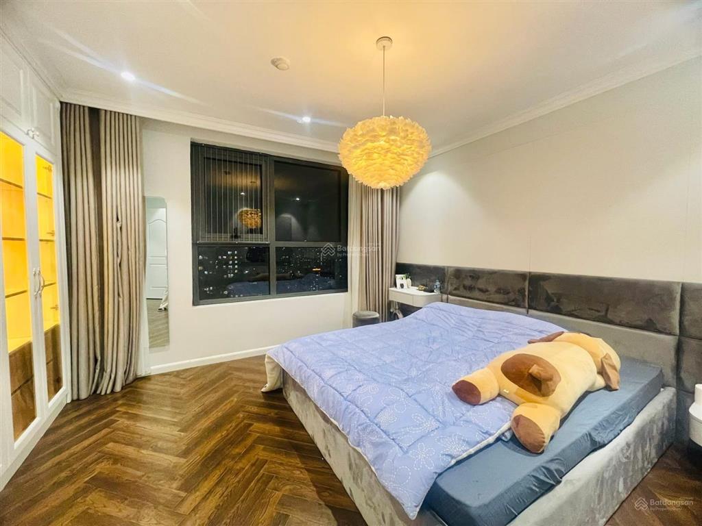 Chỉ 7.5 tỷ! cần bán gấp căn 3 pn tại golden west, full đồ, view thành phố đẹp, hỗ trợ vay bank 70%