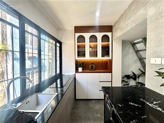 Căn hộ tập thể thanh xuân  hơn 2 tỷ, 60m2  ô tô đỗ chân toà  nhà đẹp ở ngay