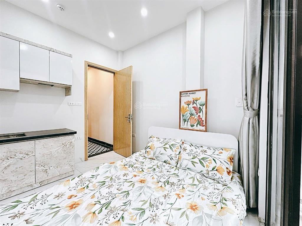 Hot chdv mới tinh trung tâm cầu giấy 11 phòng doanh thu 55tr/tháng 50m2x6t thang máy, mt4m14.980tỷ