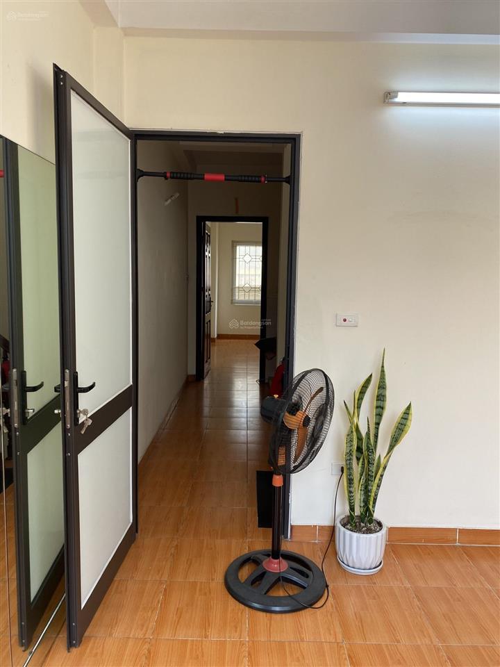 Bán nhà riêng 5 tầng hoàng quốc việt, nghĩa đô, cầu giấy dt 45m2, mt 3.7m, giá 12.9 tỷ có tl, sđcc