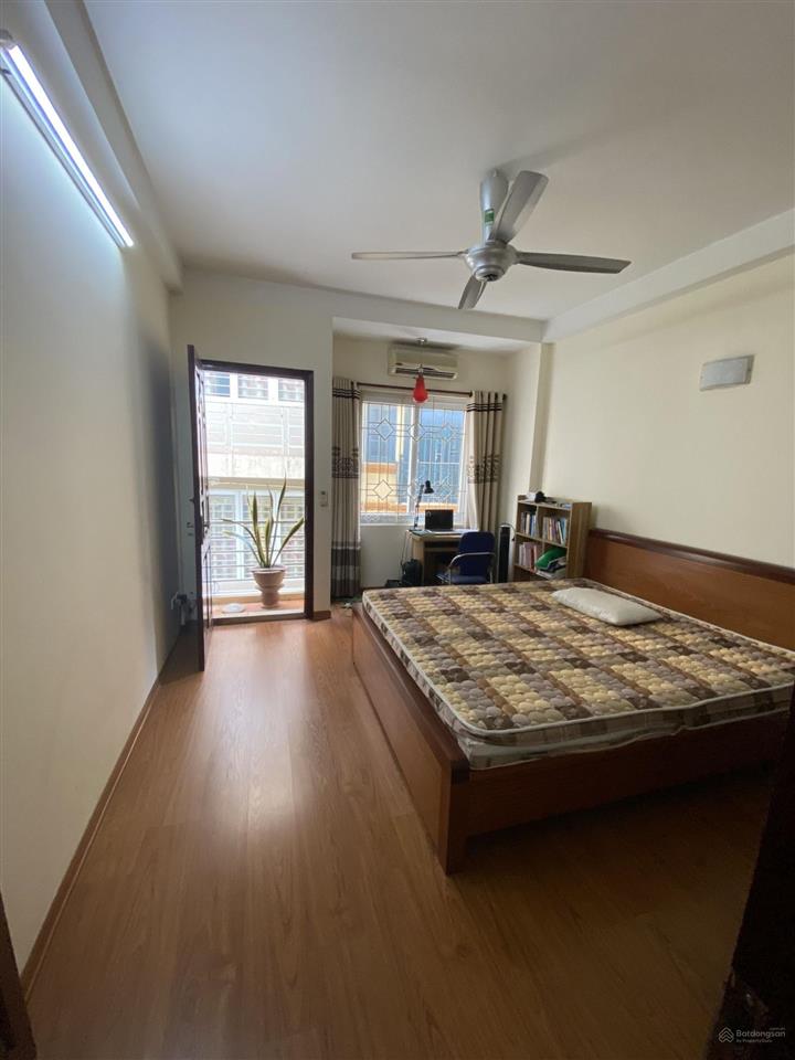 Bán nhà riêng 5 tầng hoàng quốc việt, nghĩa đô, cầu giấy dt 45m2, mt 3.7m, giá 12.9 tỷ có tl, sđcc