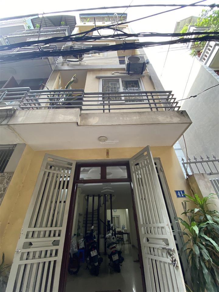 Bán nhà riêng 5 tầng hoàng quốc việt, nghĩa đô, cầu giấy dt 45m2, mt 3.7m, giá 12.9 tỷ có tl, sđcc