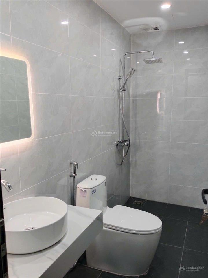 Nhà mặt phố an khánh 41,8m2, 4 tầng, giá rẻ 10,5 tỷ, ô tô chánh, sát hồ điều hòa, công viên.