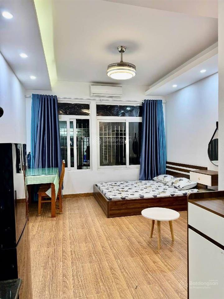 Bán nhà mỹ đình nhà mới ở ngay full nội thất. 32m2*5tầng*mt 3.8m. 3 ngủ giá 7.8tỷ thương lượng