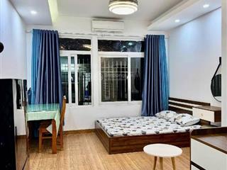 Bán nhà mỹ đình nhà mới ở ngay full nội thất. 32m2*5tầng*mt 3.8m. 3 ngủ giá 7.8tỷ thương lượng