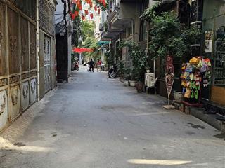 Chính chủ cần bán nhà đẹp ngõ 35 đặng thai mai, gần hồ tây, nhà hát opera, ngõ ô tô tránh