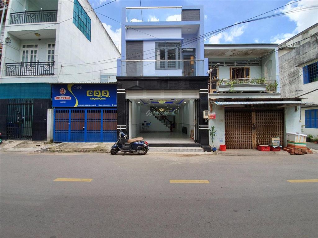 Mt trần quốc tuấn, p1, gv, dt 6,5m x 23m cn 156.8m2 hiện nhà c4, giá 18,5tỷ tl