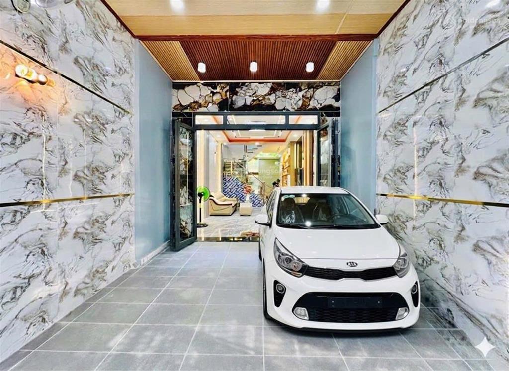 Bán nhà hẻm xe hơi huỳnh văn nghệ, ngay chợ phạm văn bạch, 3 tầng, 4x18m, 4pn. nhà to giá tốt