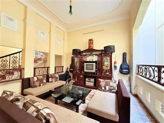 Nhà nguyễn kiệm, 3tầng, hẻm 5m, 110m2, ngang 5m, sát phú nhuận, chỉ nhỉnh 11tỷ.