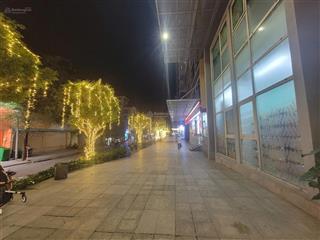 Bán căn hộ river panorama, giá chỉ 4,6 tỷ, 64,5m2, 2pn, 2wc, sổ hồng, tầng cao view đẹp. 0902 747 ***