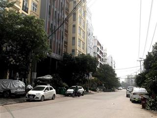 Bán đất mặt tiền ngang 8x31m cao thị chính quận 7 giá 36,5tỷ tiện xây mới toà nhà cao ốc  chdv