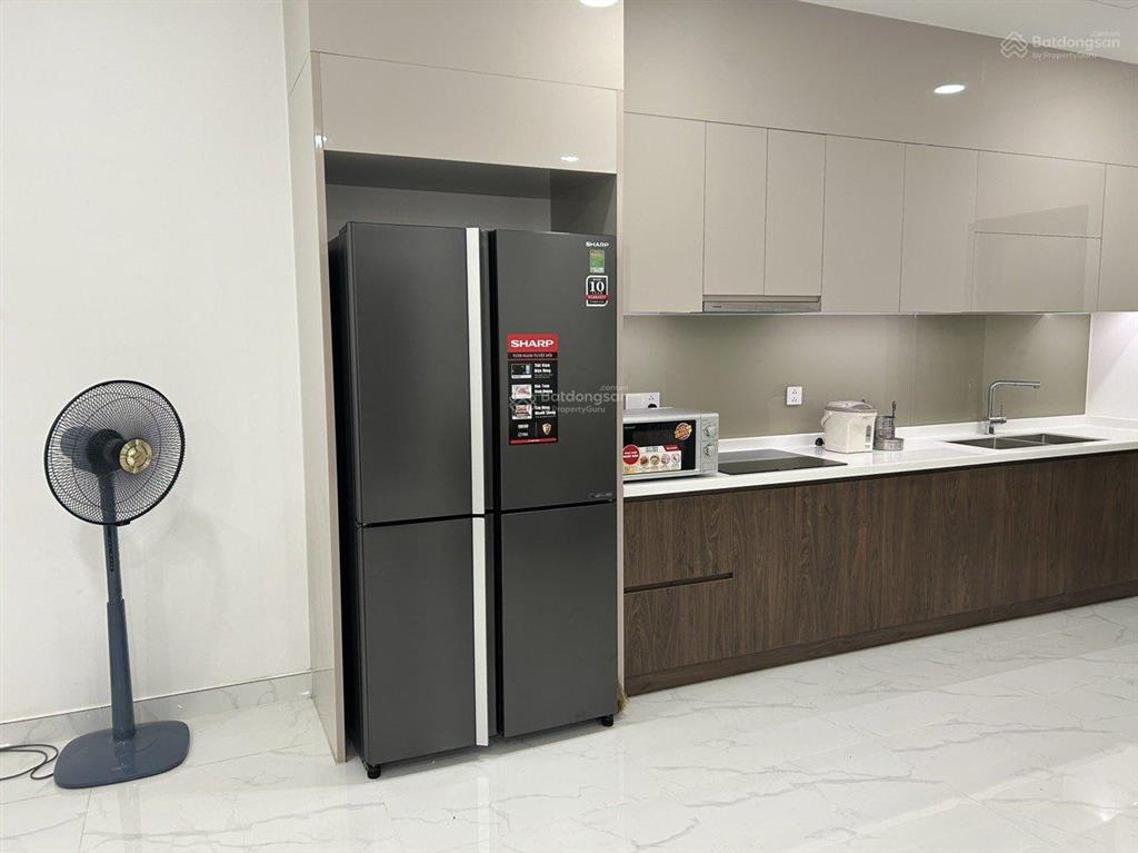 Cho thuê chung cư bảy hiền tower  tân bình. dt 80m2, 2pn. giá 11 tr/th nhà đẹp.  0933 813 ***