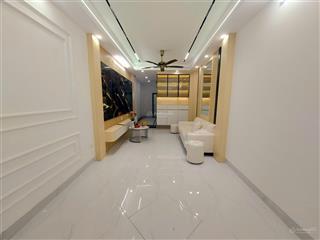 Bán nhà giáp bát, 12,6 tỷ, 39 m2 5 tầng, 3pn.nhà mới thang máy tiện ích ngập tràn