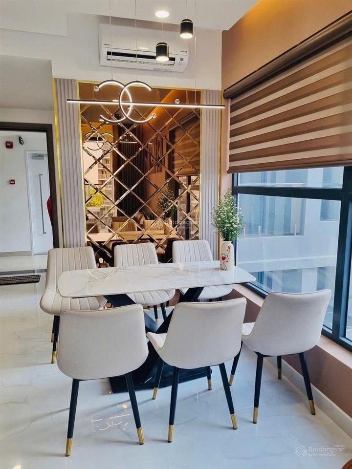 Bán chcc carillon apartment 5 tỷ 86 m2 2pn, 2wc hoàng hoa thám, tân bình.  0932 132 *** gặp hiển