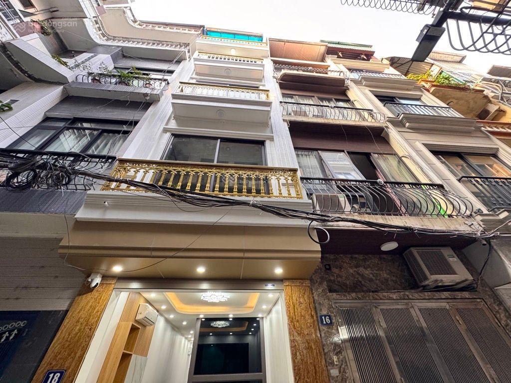 Bán nhà ô tô đỗ cửa  thang máy  2 thoáng  phố bạch đằng  hoàn kiếm sổ riêng 40m 5 tầng 10,8 tỷ