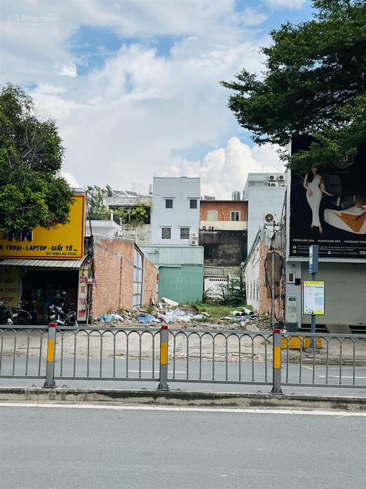 Đất trống  mt kinh doanh đường tây thạnh (8x30m) vị trí cực đẹp