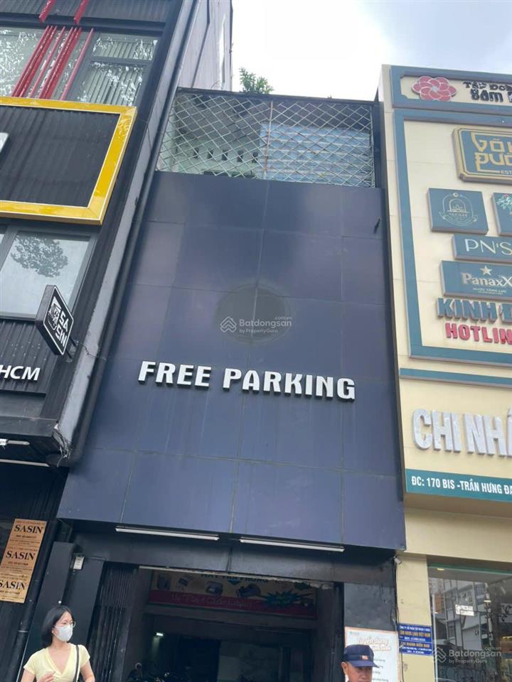 Thu nhập 50tr/th, bán nhà mt trần hưng đạo, q1, 4.1mx17.25m, 4 tầng kiên cố, giá 28.5 tỷ (tl)