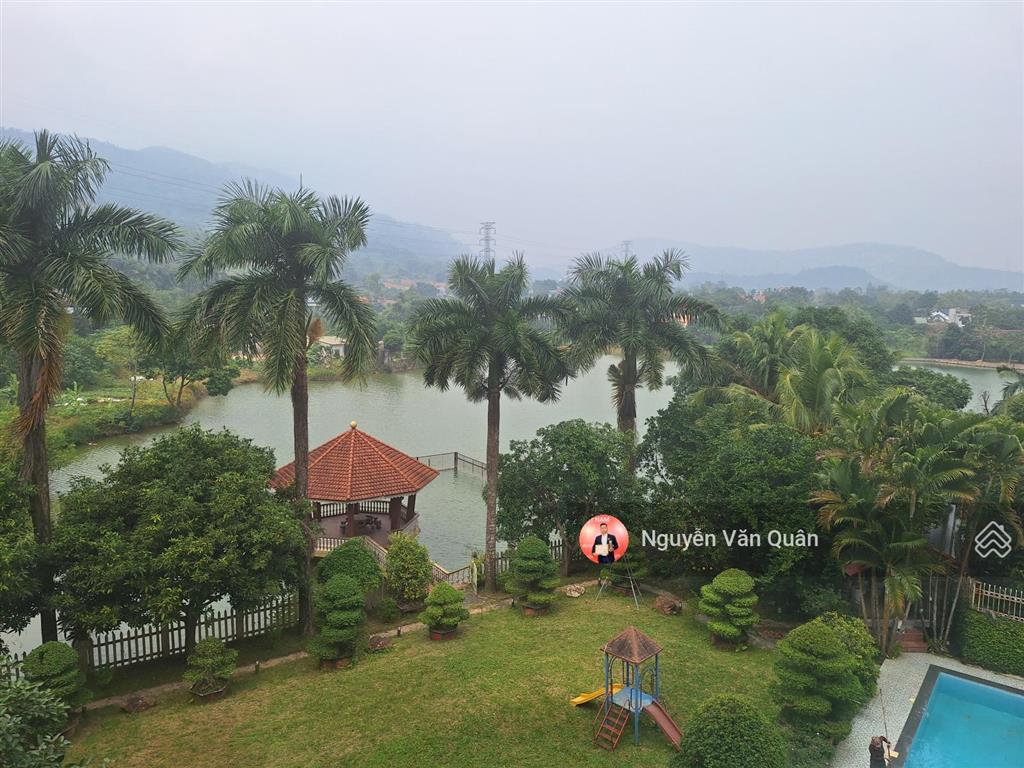 Hiếm! đẹp! homestay bám hồ cực hiếm  1832m2 xây 7 tầng, thang máy, 12 phòng, khai thác dòng tiền