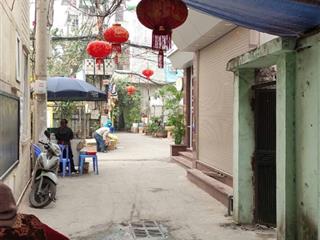 Bán đất võng thị tây hồ  dt 103m2  lô góc 2 thoáng  ô tô đỗ cửa  cách hồ tây 150m  37 tỷ