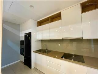 Bán nhà hẻm tô hiến thành quận 10 3x12, 32m2,3 tầng, 3pn, giá 7.5 tỷ, mỹ lệ 0822 291 *** chính chủ