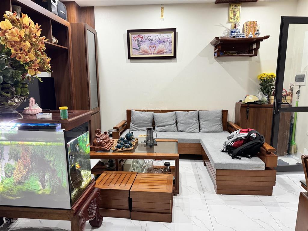 Bán nhà âu cơ  31m x 2 tầng chỉ 2.7tỷ