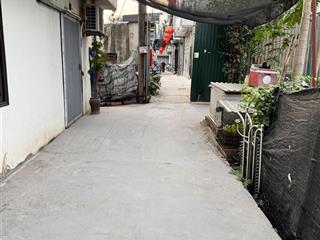 Bán nhà âu cơ  31m x 2 tầng chỉ 2.7tỷ