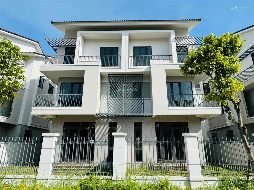 Biệt thự vip vị trí đẹp giá gốc cđt tại dự án centa rvs, nh hỗ trợ 70%, ân hạn tới 18t, miễn 24t dv