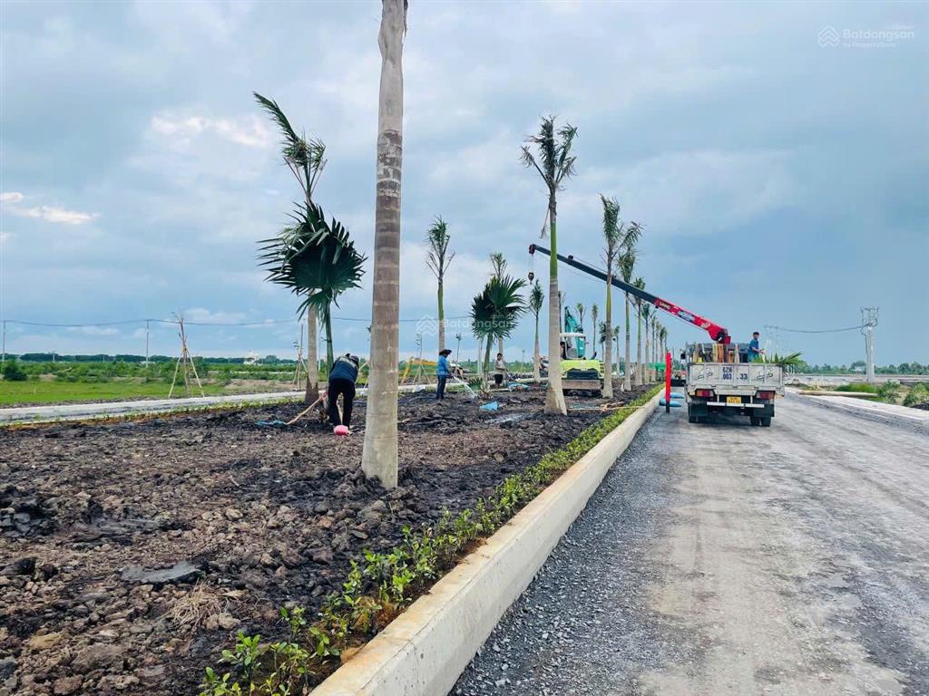 Bán 5000m2 đất tại kcn thủ thừa, long an giá tốt pháp lý đầy đủ hỗ trợ kh xây xưởng trọn gói