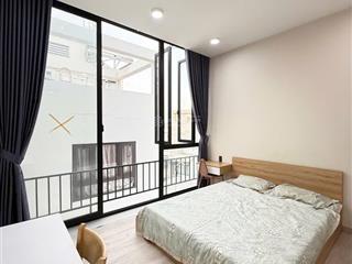 Căn hộ 2pn 80m2 phan xích long phú nhuận giá 13tr2 thuận tiện di chuyển q1,3  full nt cao cấp