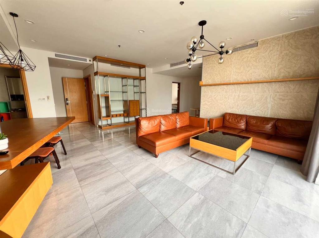 Căn hộ cao cấp sarimi  3 phòng 136m2. view công viên sinh thái sala 45.000.000 vnđ/ 1 tháng
