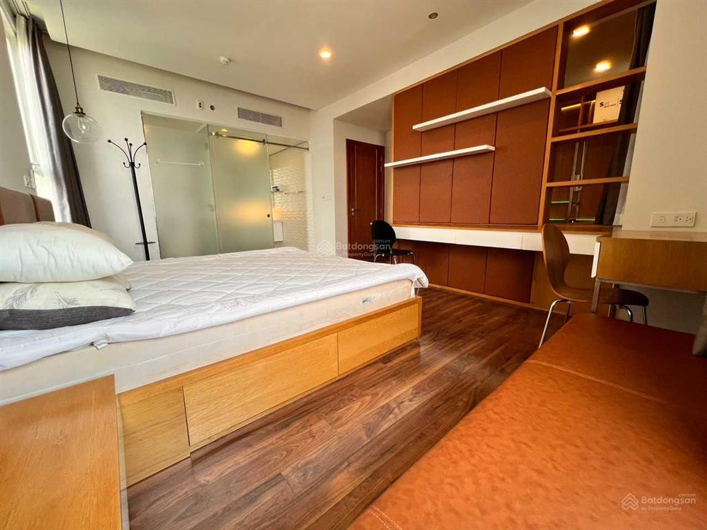 Căn hộ cao cấp sarimi  3 phòng 136m2. view công viên sinh thái sala 45.000.000 vnđ/ 1 tháng