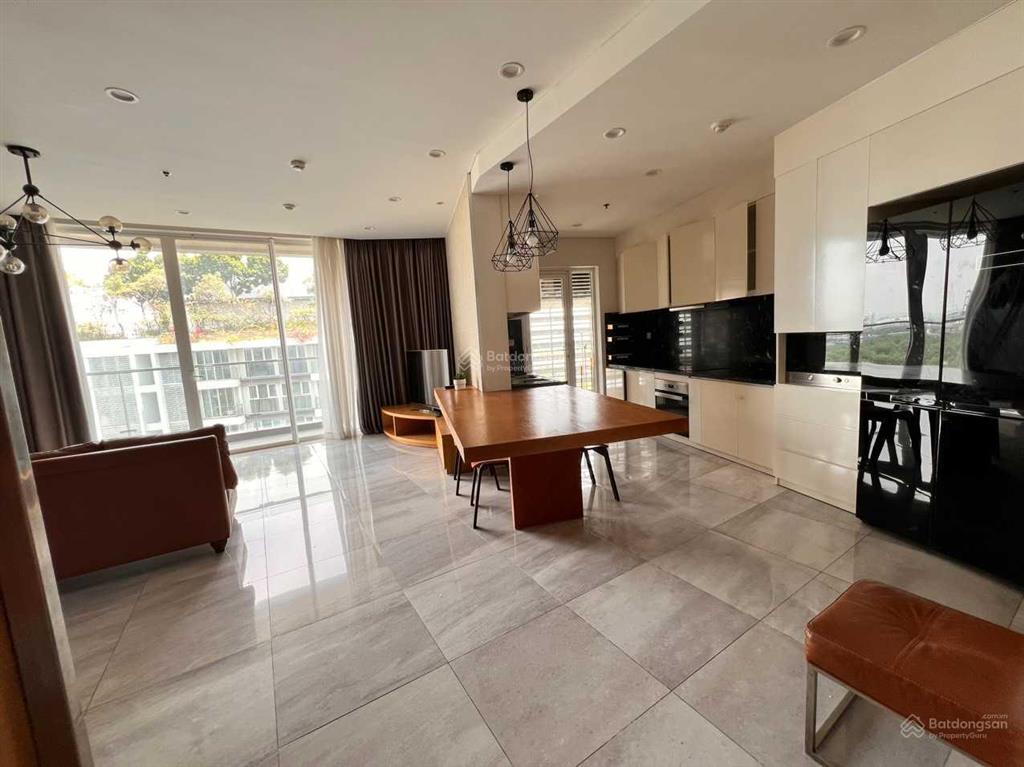 Căn hộ cao cấp sarimi  3 phòng 136m2. view công viên sinh thái sala 45.000.000 vnđ/ 1 tháng