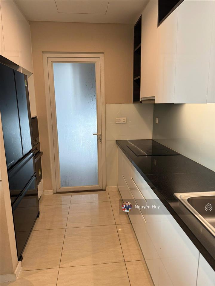 Căn hộ cao cấp sadora 3 phòng ngủ  120m2. gần siêu thị emart. giá thuê32tr/1th