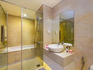 Cần cho thuê c/c oriental, 84m2/2pn+2wc, giá 11,5tr/th full nội thất
